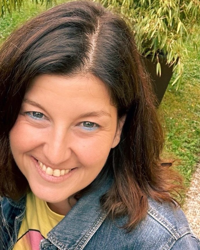 Carmen Heine privat im Garten
